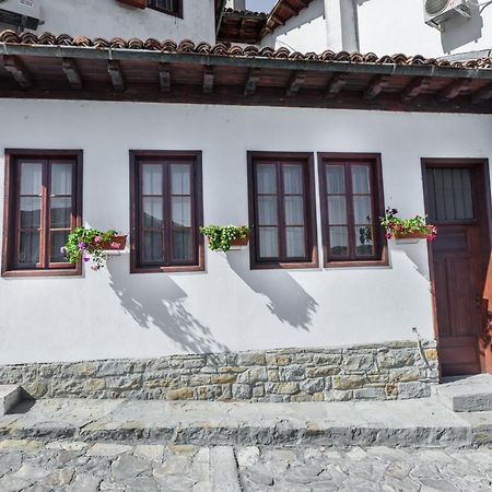 Апартамент Трапезица Veliko Tarnovo Exterior photo